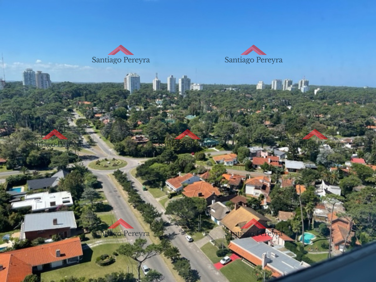 Apartamento ID.14659 - VENTA PUNTA DEL ESTE MANSA PRIMERA LINEA 
