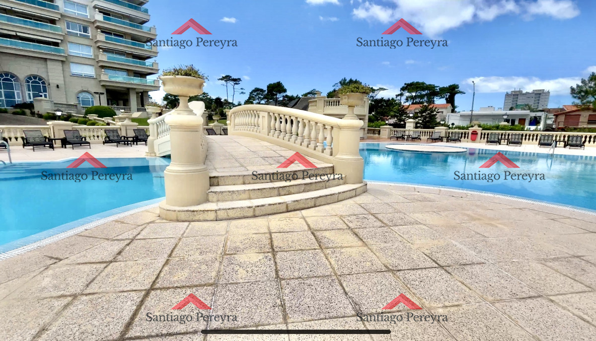 Apartamento ID.14661 - VENTA ALQUILER PUNTA DEL ESTE MANSA PRIMERA LINEA 