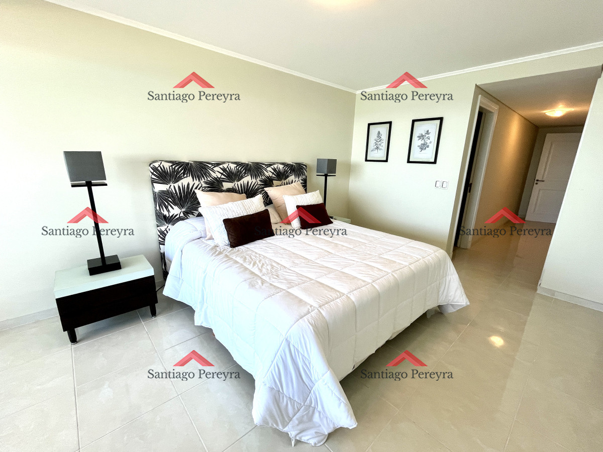 Apartamento ID.14661 - VENTA ALQUILER PUNTA DEL ESTE MANSA PRIMERA LINEA 