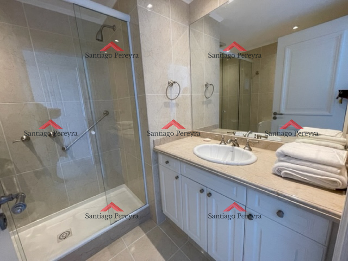 Apartamento ID.14659 - VENTA PUNTA DEL ESTE MANSA PRIMERA LINEA 