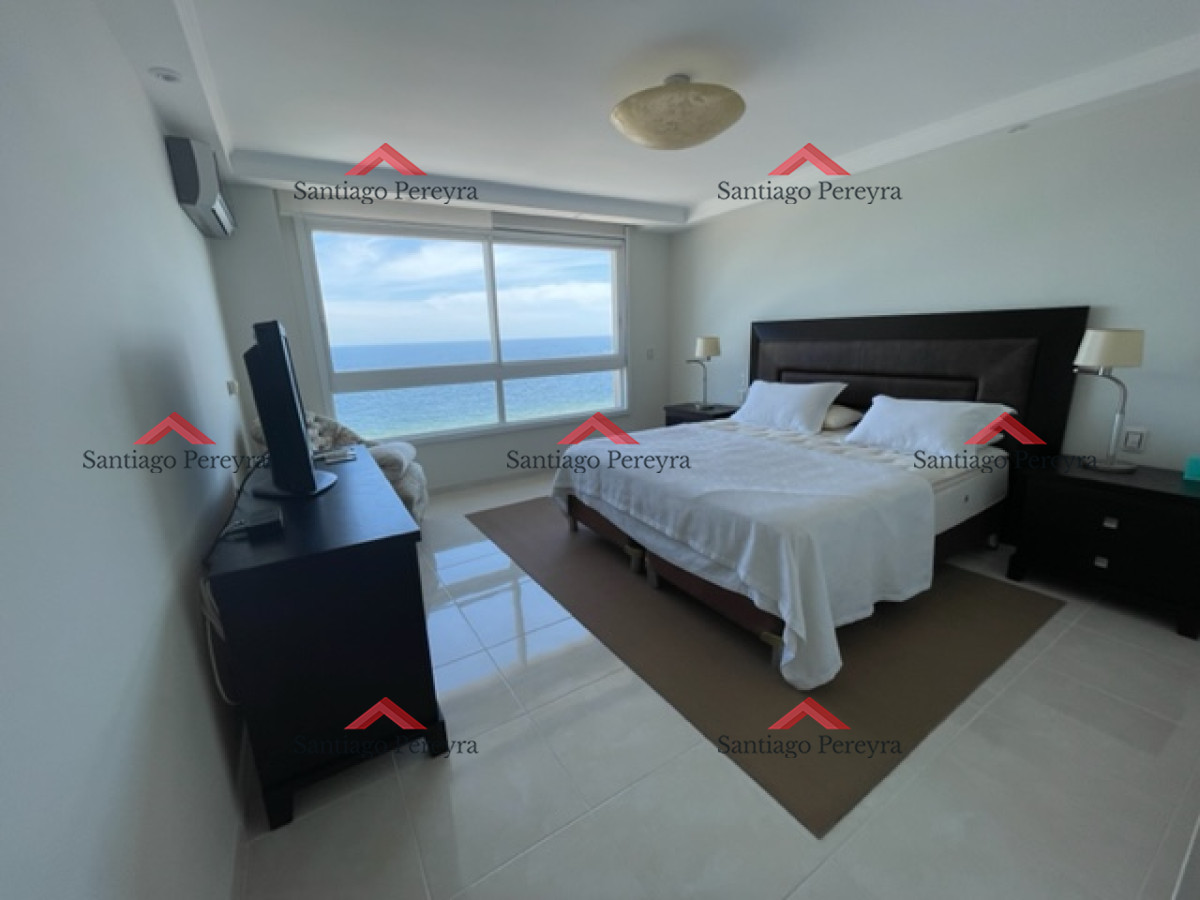 Apartamento ID.14659 - VENTA PUNTA DEL ESTE MANSA PRIMERA LINEA 