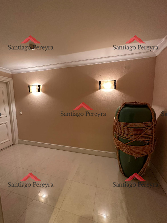 Apartamento ID.14661 - VENTA ALQUILER PUNTA DEL ESTE MANSA PRIMERA LINEA 