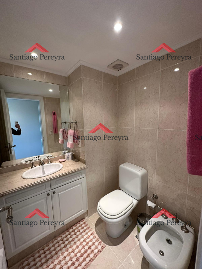 Apartamento ID.14661 - VENTA ALQUILER PUNTA DEL ESTE MANSA PRIMERA LINEA 