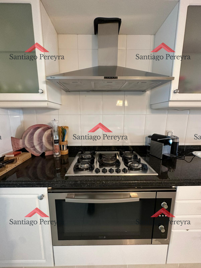 Apartamento ID.14661 - VENTA ALQUILER PUNTA DEL ESTE MANSA PRIMERA LINEA 