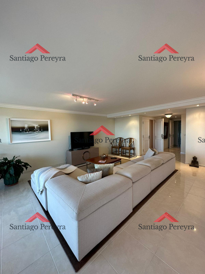 Apartamento ID.14661 - VENTA ALQUILER PUNTA DEL ESTE MANSA PRIMERA LINEA 