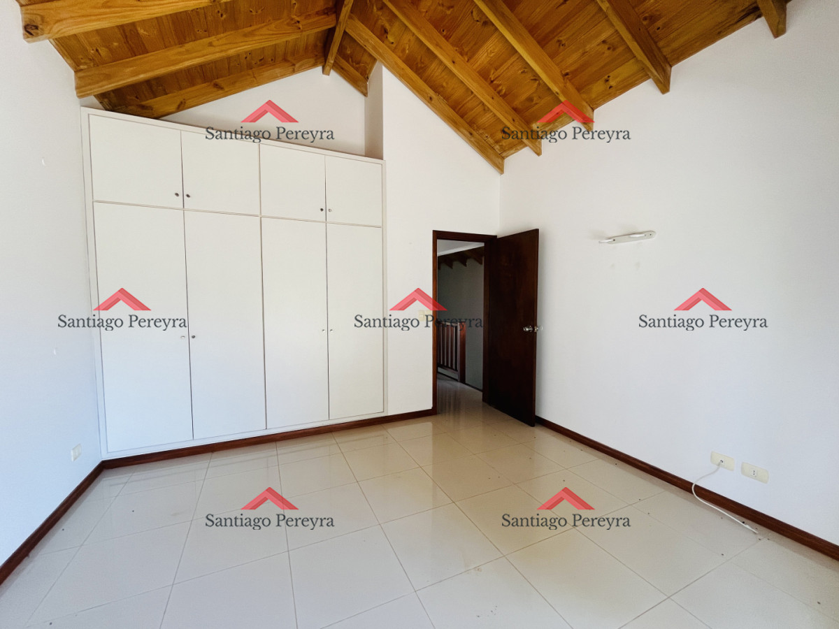 Casa ID.16994 - ALQUILER ANUAL Jardines de Córdoba