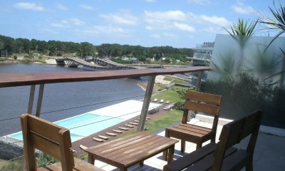 Venta Penthouse 3 dormitorios y dependencia en La Barra, Maldonado.