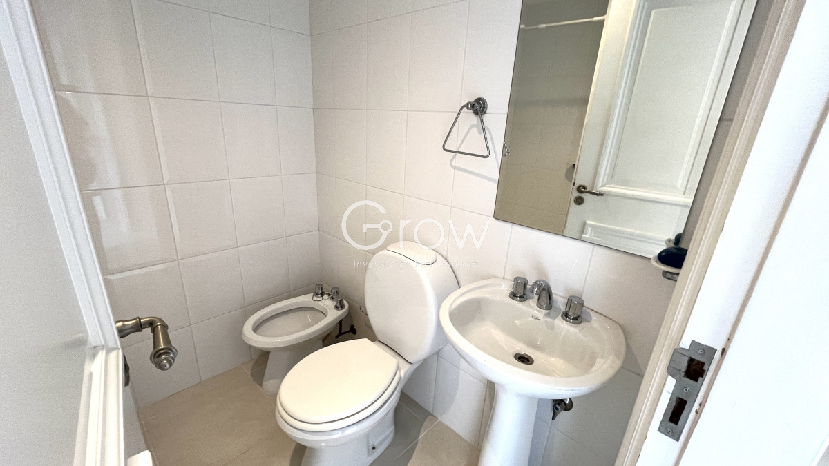 Apartamento ID.1618 - VENTA ALQUILER PUNTA DEL ESTE MANSA PRIMERA LINEA 