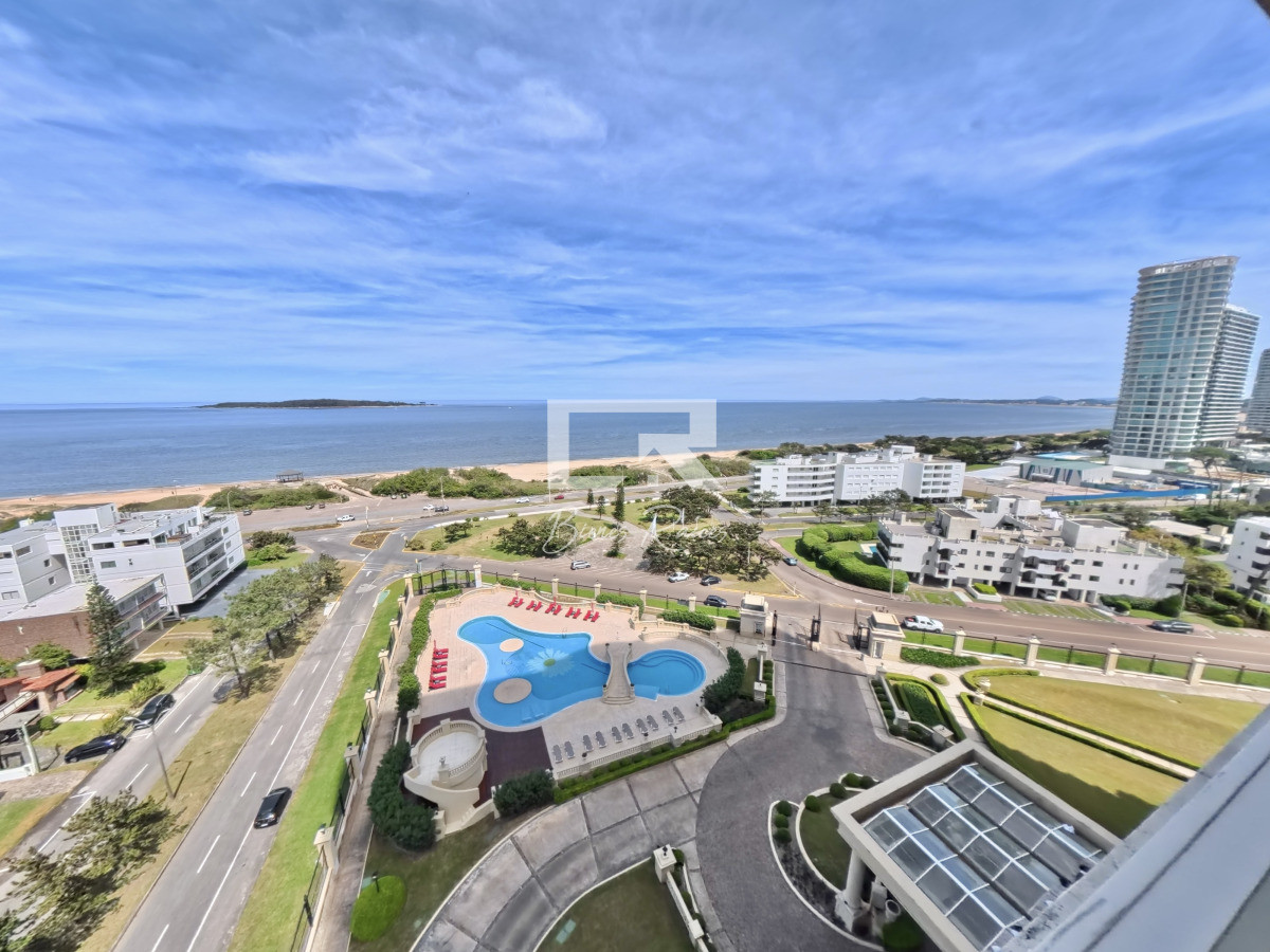 Apartamento ID.812 - APARTAMENTO VENTA ALQUILER PUNTA DEL ESTE MANSA PRIMERA LINEA