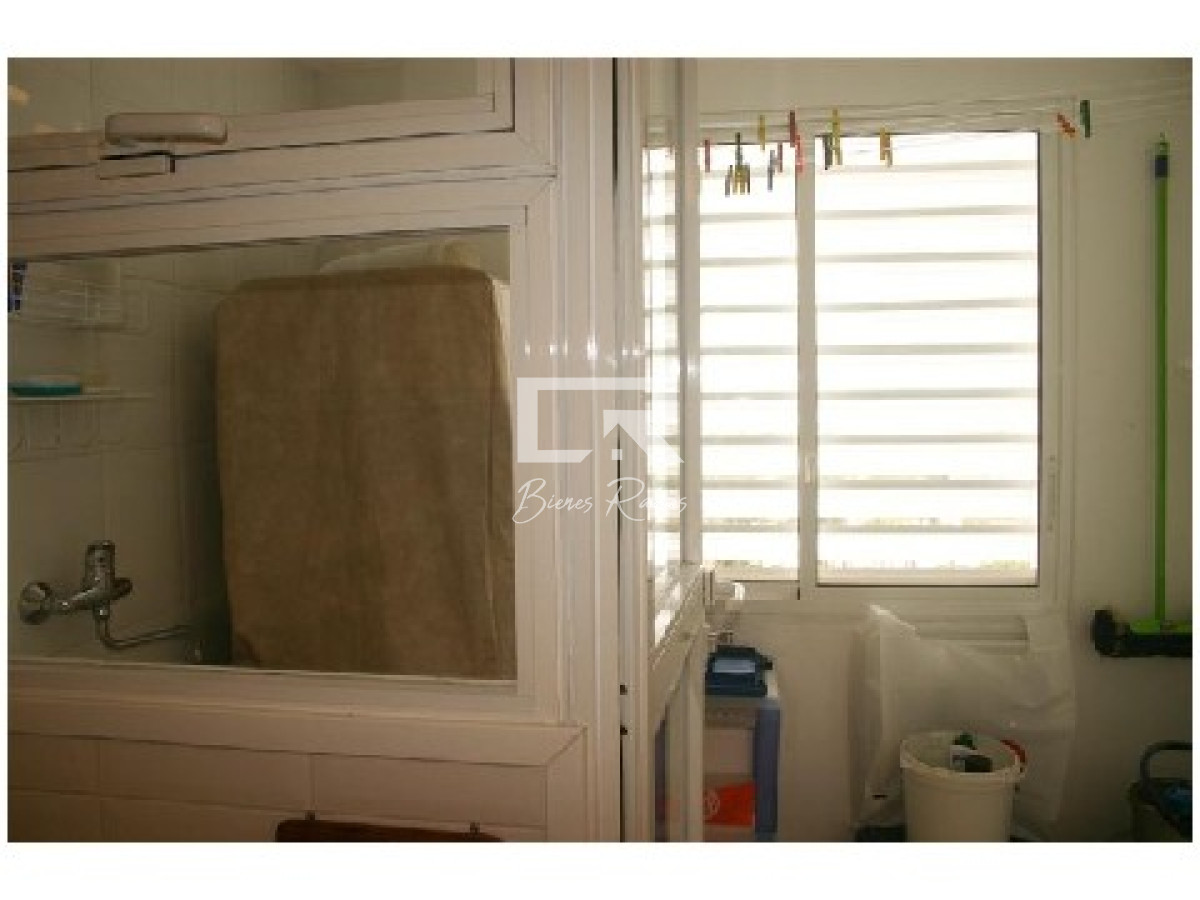 Apartamento ID.812 - APARTAMENTO VENTA ALQUILER PUNTA DEL ESTE MANSA PRIMERA LINEA