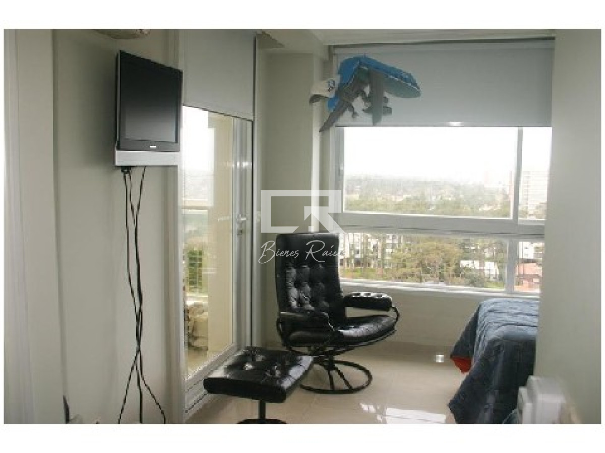 Apartamento ID.812 - APARTAMENTO VENTA ALQUILER PUNTA DEL ESTE MANSA PRIMERA LINEA