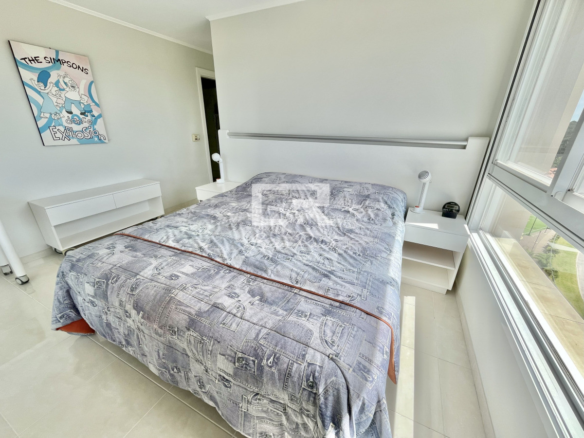 Apartamento ID.812 - APARTAMENTO VENTA ALQUILER PUNTA DEL ESTE MANSA PRIMERA LINEA