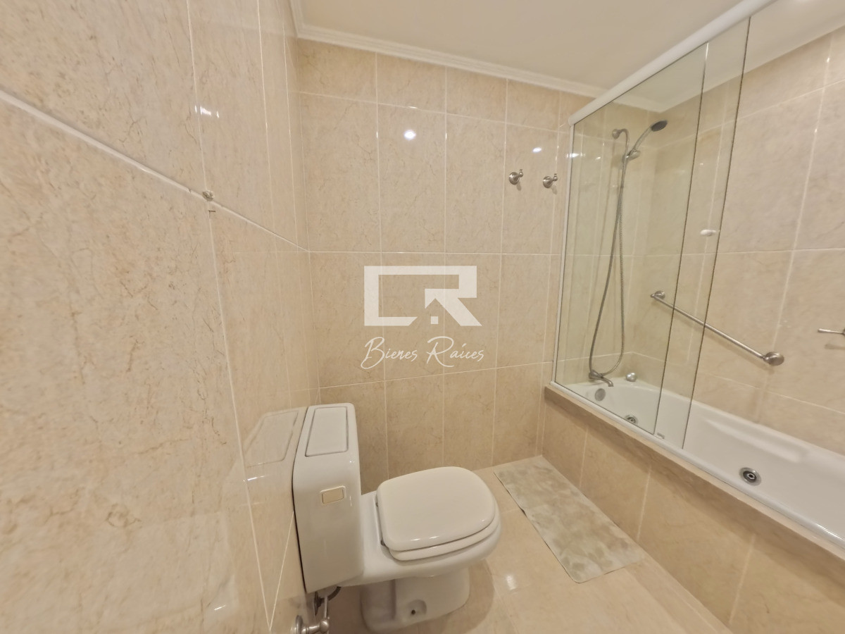 Apartamento ID.812 - APARTAMENTO VENTA ALQUILER PUNTA DEL ESTE MANSA PRIMERA LINEA