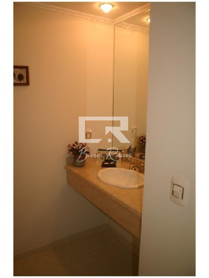 Apartamento ID.812 - APARTAMENTO VENTA ALQUILER PUNTA DEL ESTE MANSA PRIMERA LINEA