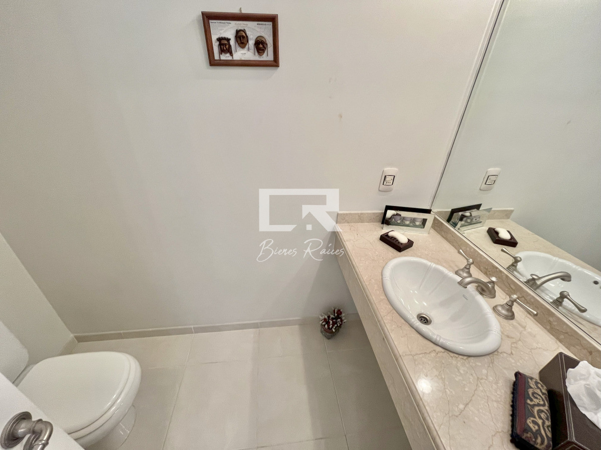 Apartamento ID.812 - APARTAMENTO VENTA ALQUILER PUNTA DEL ESTE MANSA PRIMERA LINEA