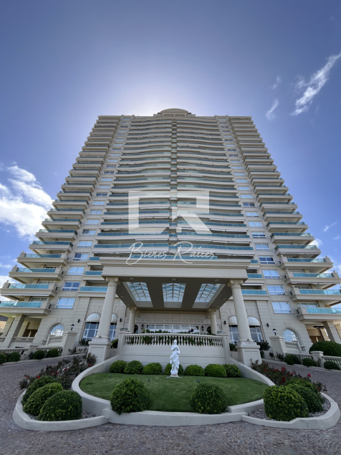 Apartamento ID.812 - APARTAMENTO VENTA ALQUILER PUNTA DEL ESTE MANSA PRIMERA LINEA