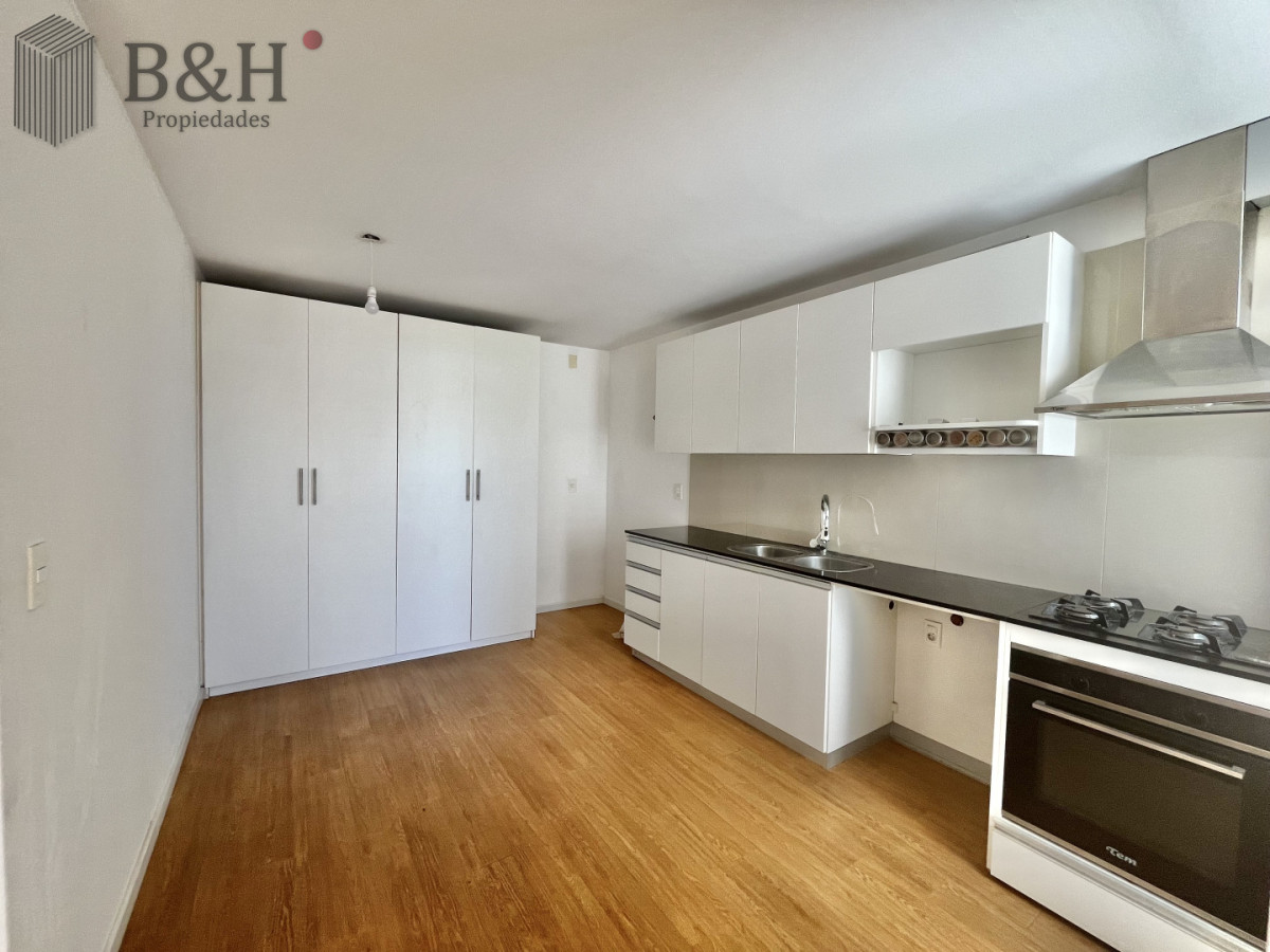 Apartamento ID.6646 - MONTEVIDEO E TOWER AVENUE - VENTA y ALQUILER