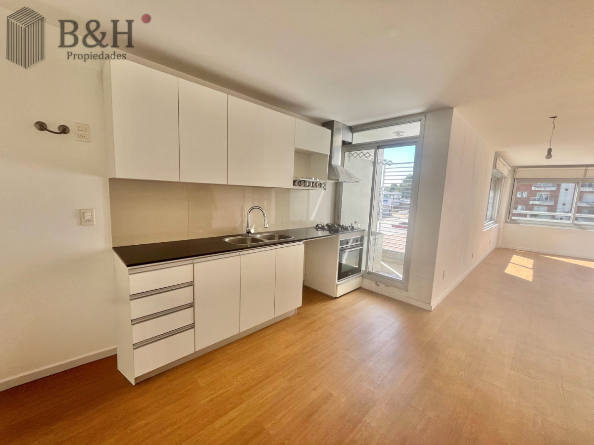 Apartamento ID.6646 - MONTEVIDEO E TOWER AVENUE - VENTA y ALQUILER