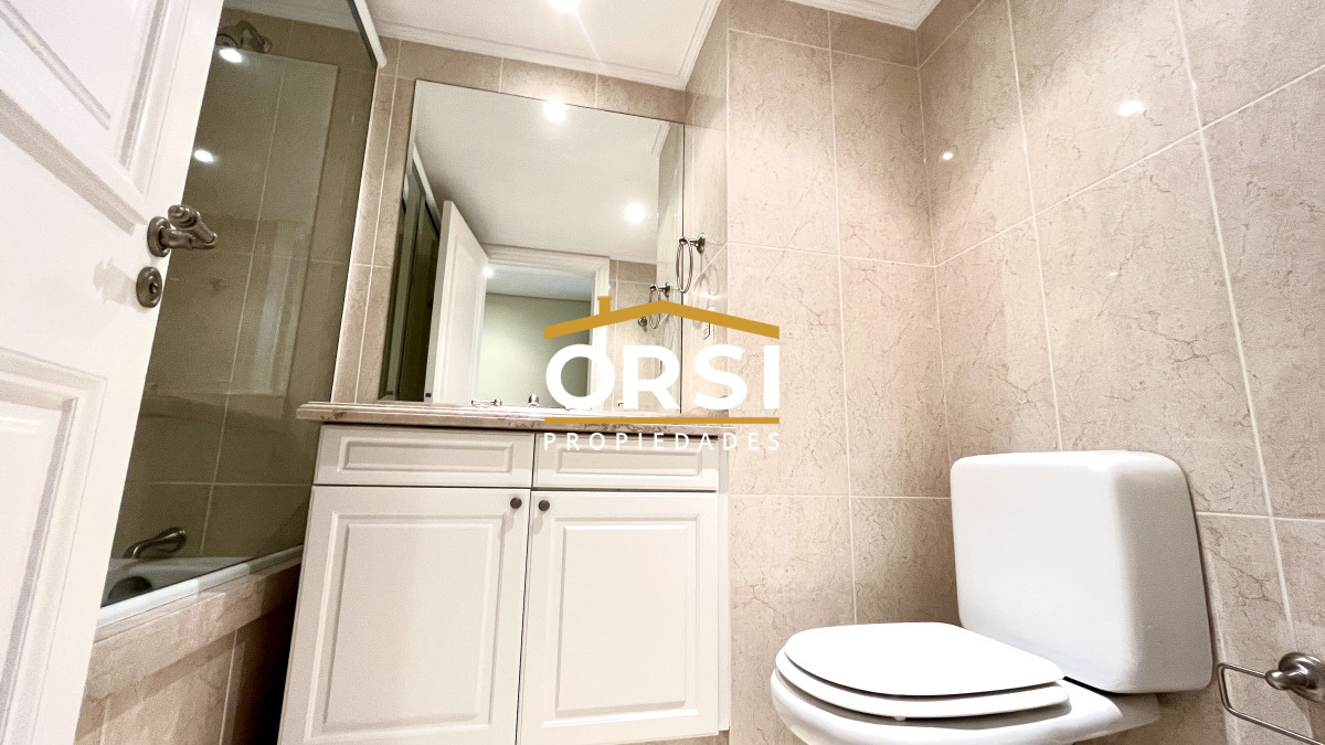 Apartamento ID.196 - VENTA ALQUILER PUNTA DEL ESTE MANSA PRIMERA LINEA 