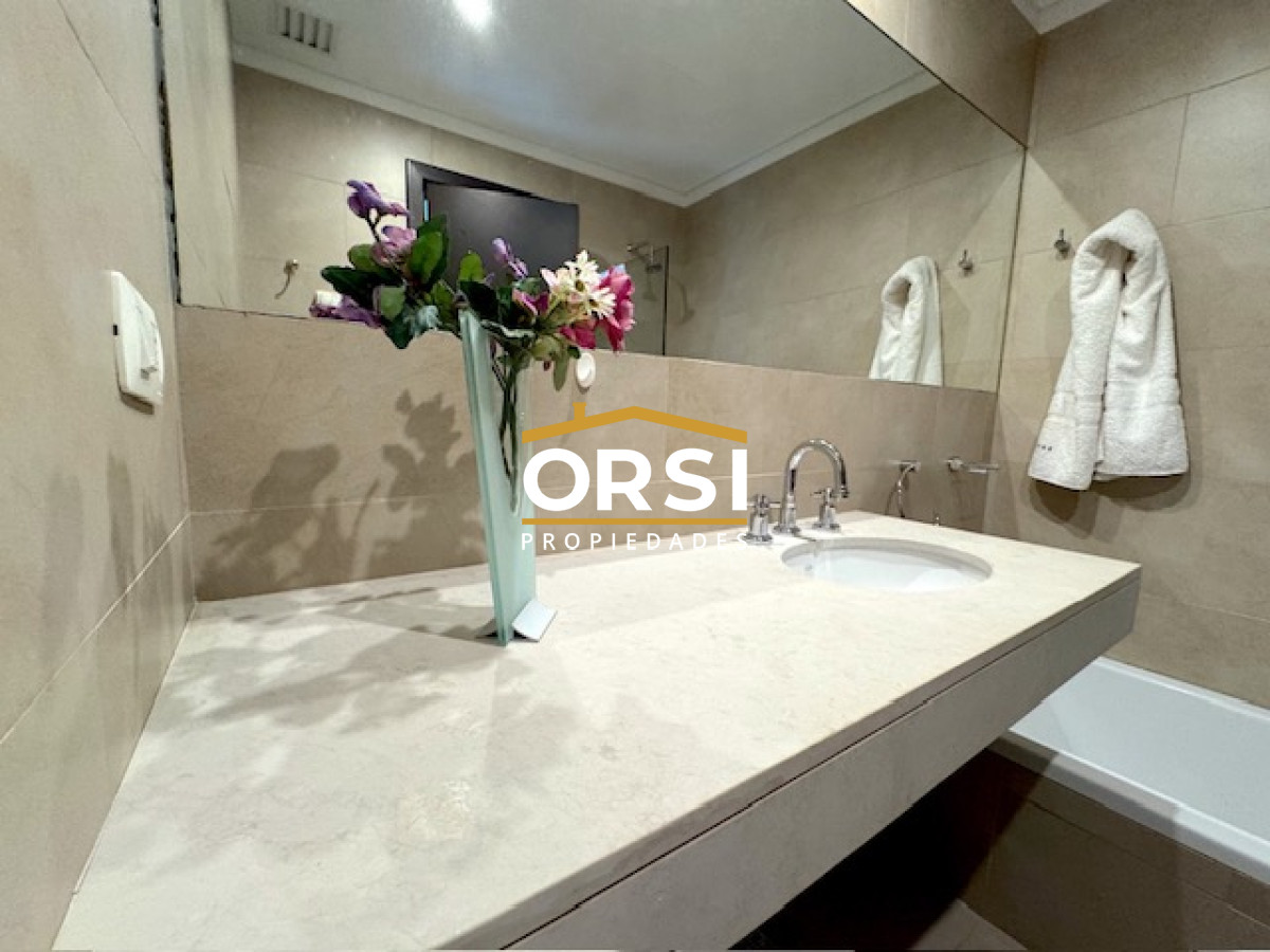 Apartamento ID.236 - VENTA ALQUILER LA BARRA PUNTA DEL ESTE PRIMERA LINEA