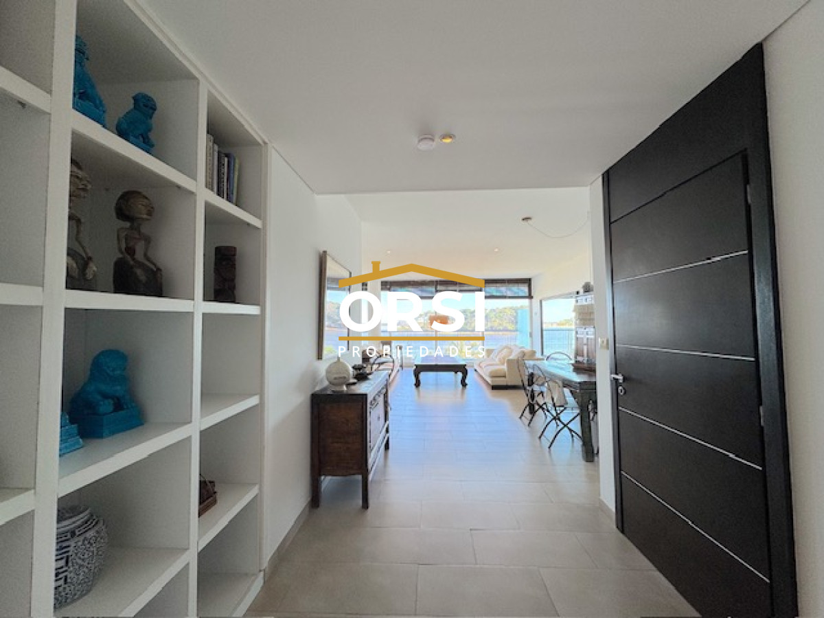 Apartamento ID.236 - VENTA ALQUILER LA BARRA PUNTA DEL ESTE PRIMERA LINEA