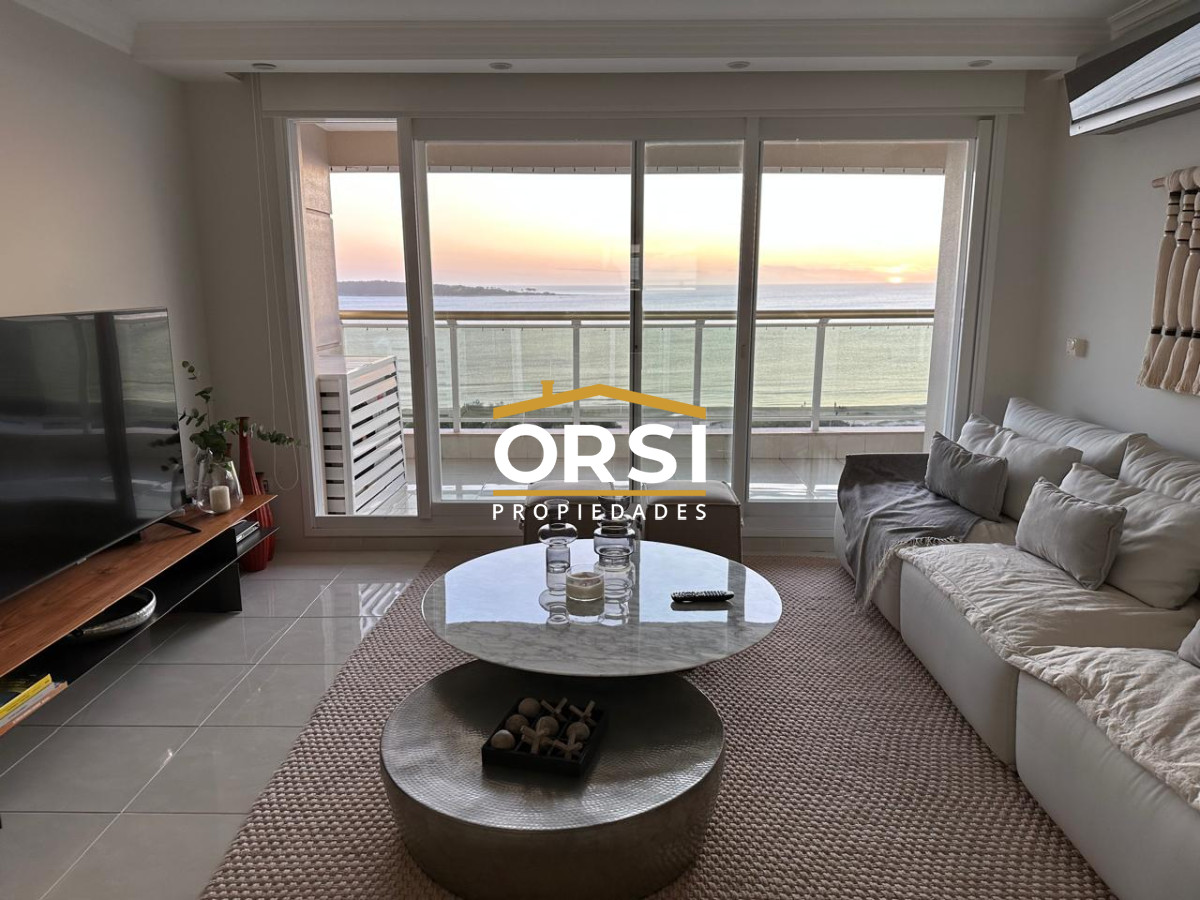 Apartamento ID.228 - VENTA PUNTA DEL ESTE MANSA PRIMERA LINEA 