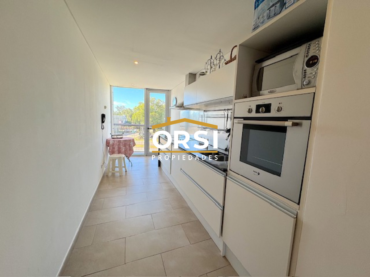 Apartamento ID.236 - VENTA ALQUILER LA BARRA PUNTA DEL ESTE PRIMERA LINEA
