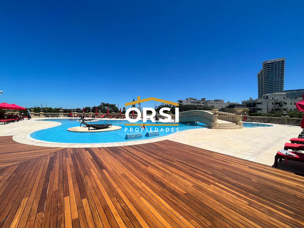 Apartamento ID.196 - VENTA ALQUILER PUNTA DEL ESTE MANSA PRIMERA LINEA 