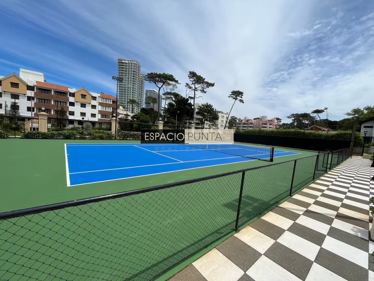 Apartamento ID.4665 - Apartamento en Mansa primera línea