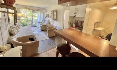 OPORTUNIDAD EN VENTA AIDY GRILL, PUNTA DEL ESTE