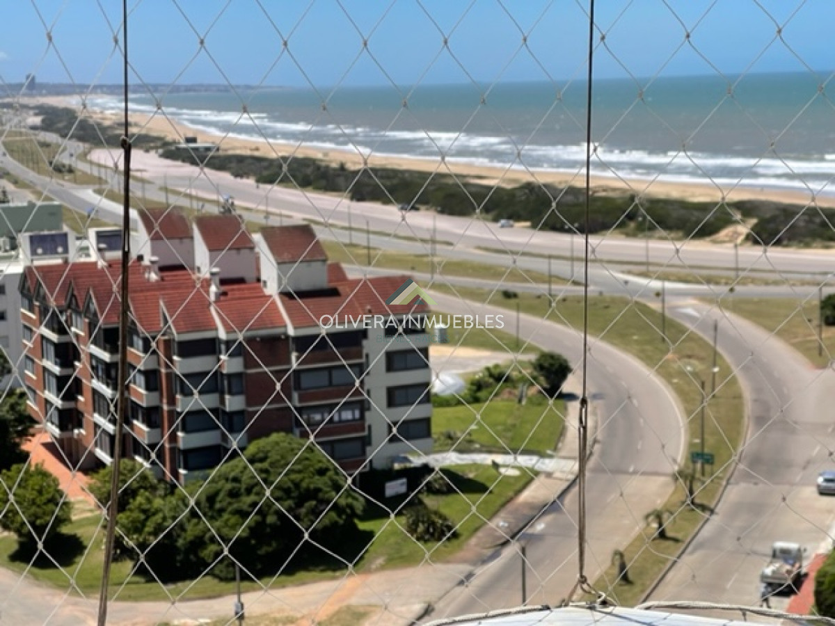 Apartamento ID.8949 - ALQUILER PUNTA DEL ESTE BRAVA