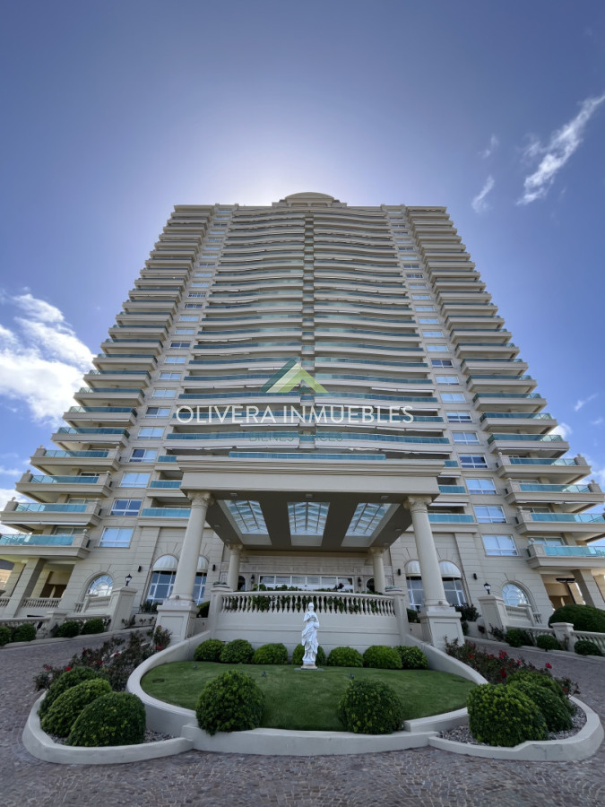 Apartamento ID.7613 - APARTAMENTO VENTA ALQUILER PUNTA DEL ESTE MANSA PRIMERA LINEA