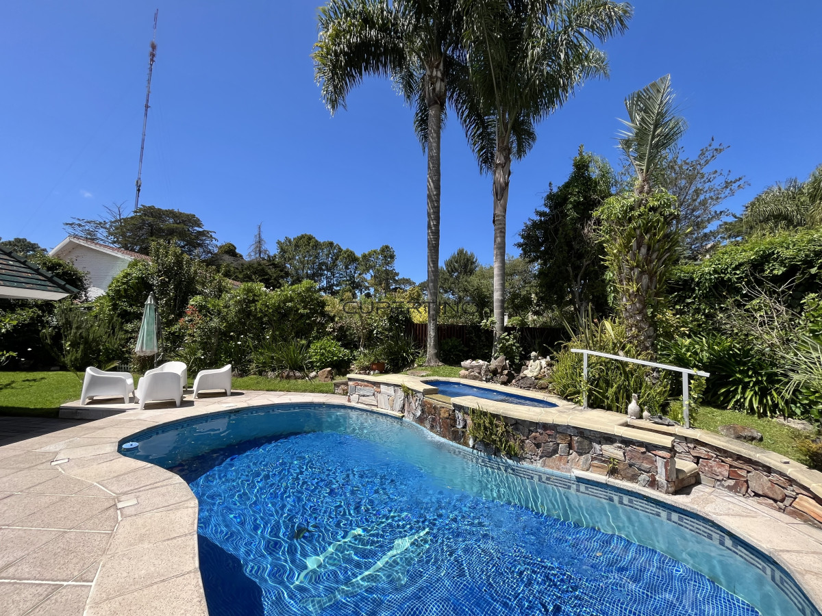 Residencia de estilo y confort en el corazón de Punta del Este — foto 27