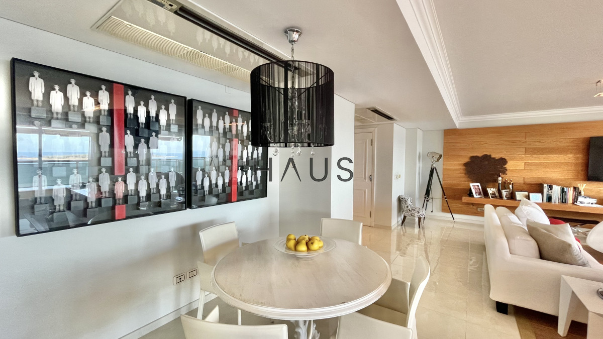 Apartamento ID.369 - VENTA ALQUILER APARTAMENTO PRIMERA LINEA MANSA PUNTA DEL ESTE