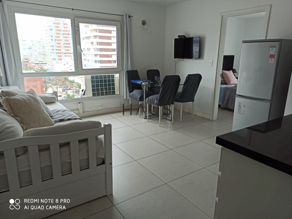 Apartamento ID.809 - PUNTA DEL ESTE PENINSULA CENTRO