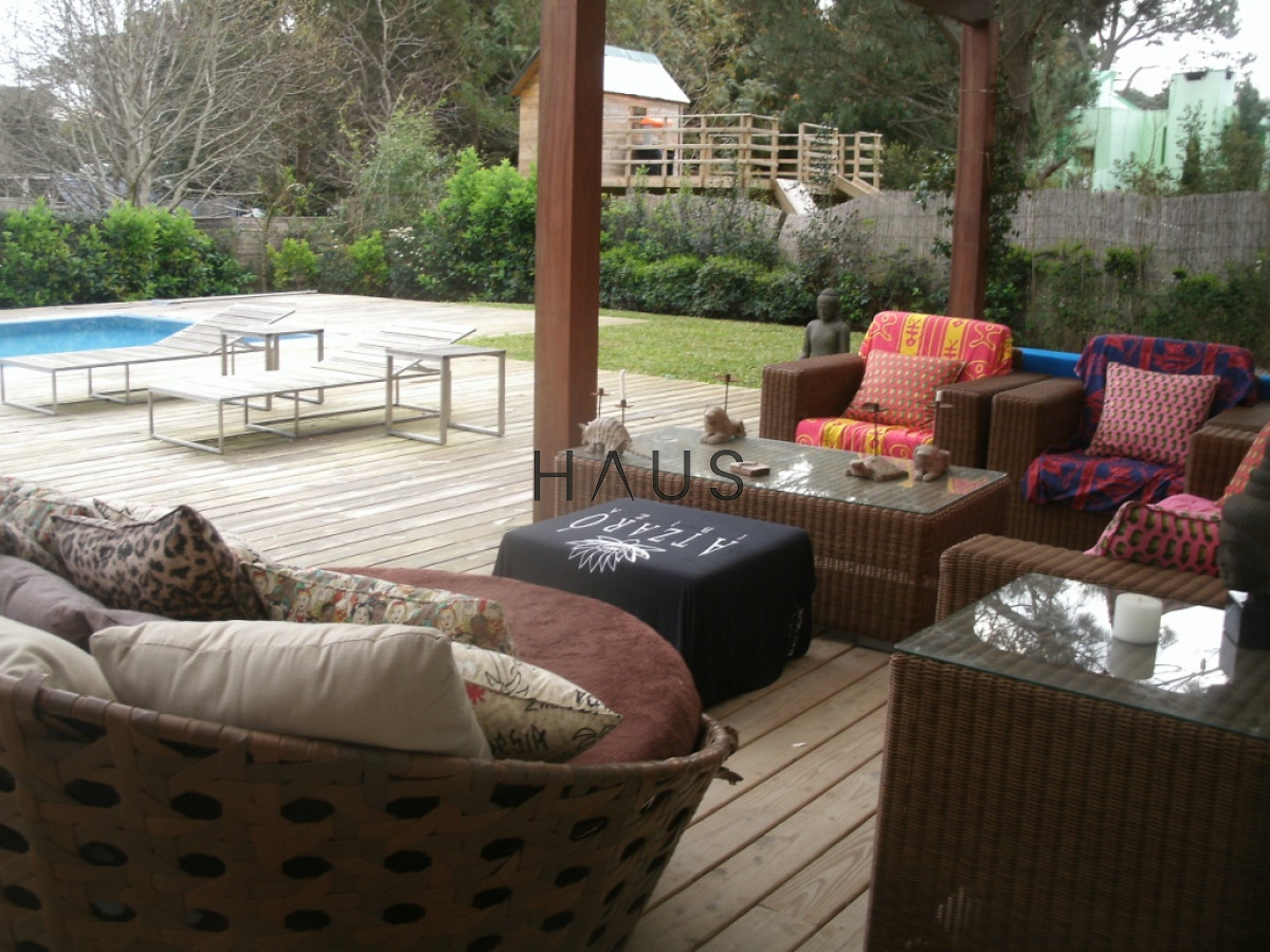 Casa ID.642 - CASA EN BARRIO CERRADO ALQUILER ANUAL DISPONIBLE DESDE JUNIO 2026