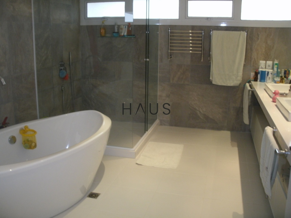 Casa ID.642 - CASA EN BARRIO CERRADO ALQUILER ANUAL DISPONIBLE DESDE JUNIO 2026