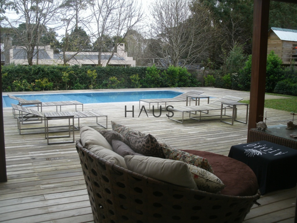 Casa ID.642 - CASA EN BARRIO CERRADO ALQUILER ANUAL DISPONIBLE DESDE JUNIO 2026