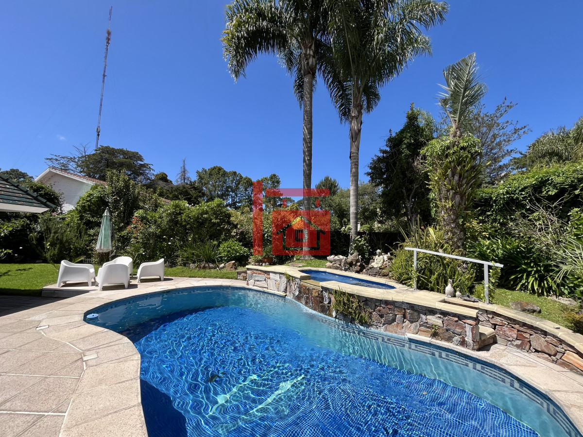 Casa ID.101 - Residencia de estilo y confort en el corazón de Punta del Este