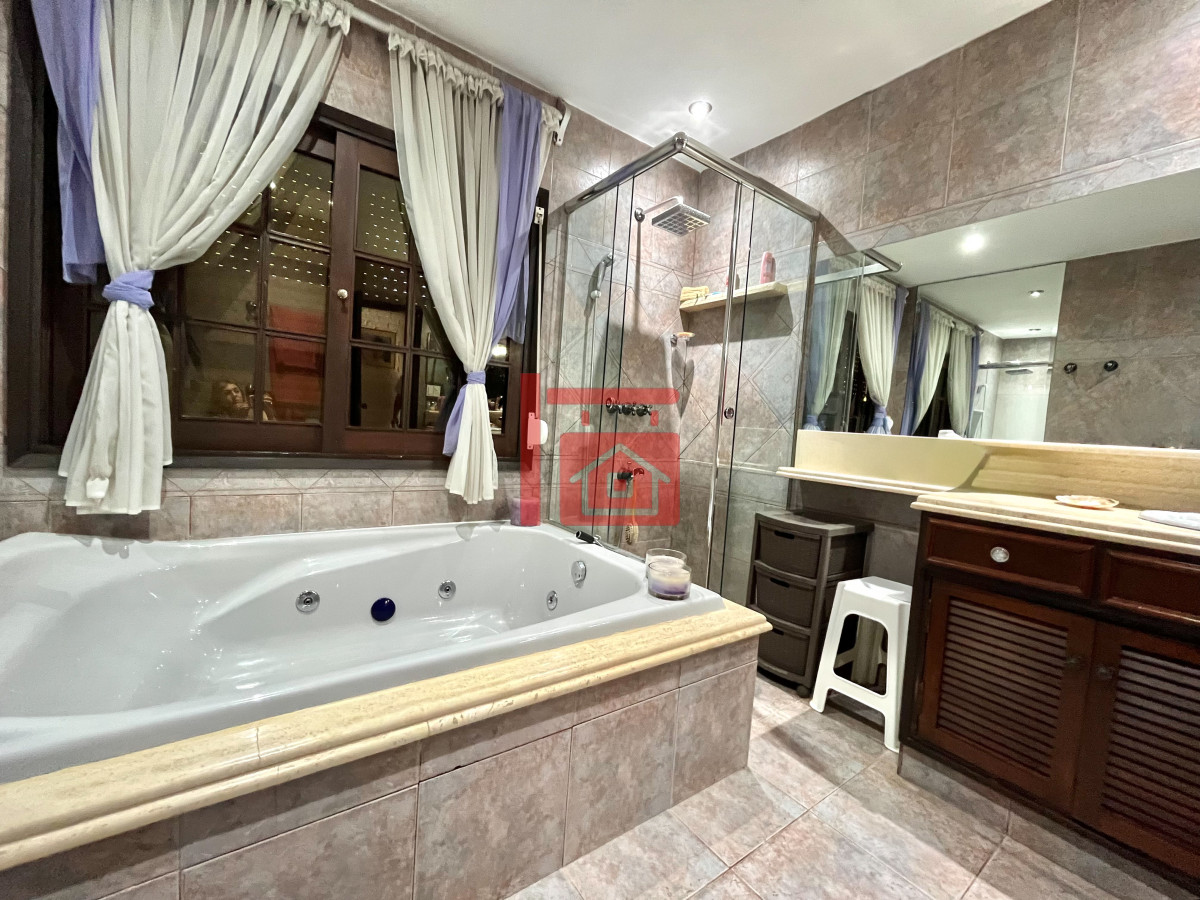 Casa ID.101 - Residencia de estilo y confort en el corazón de Punta del Este