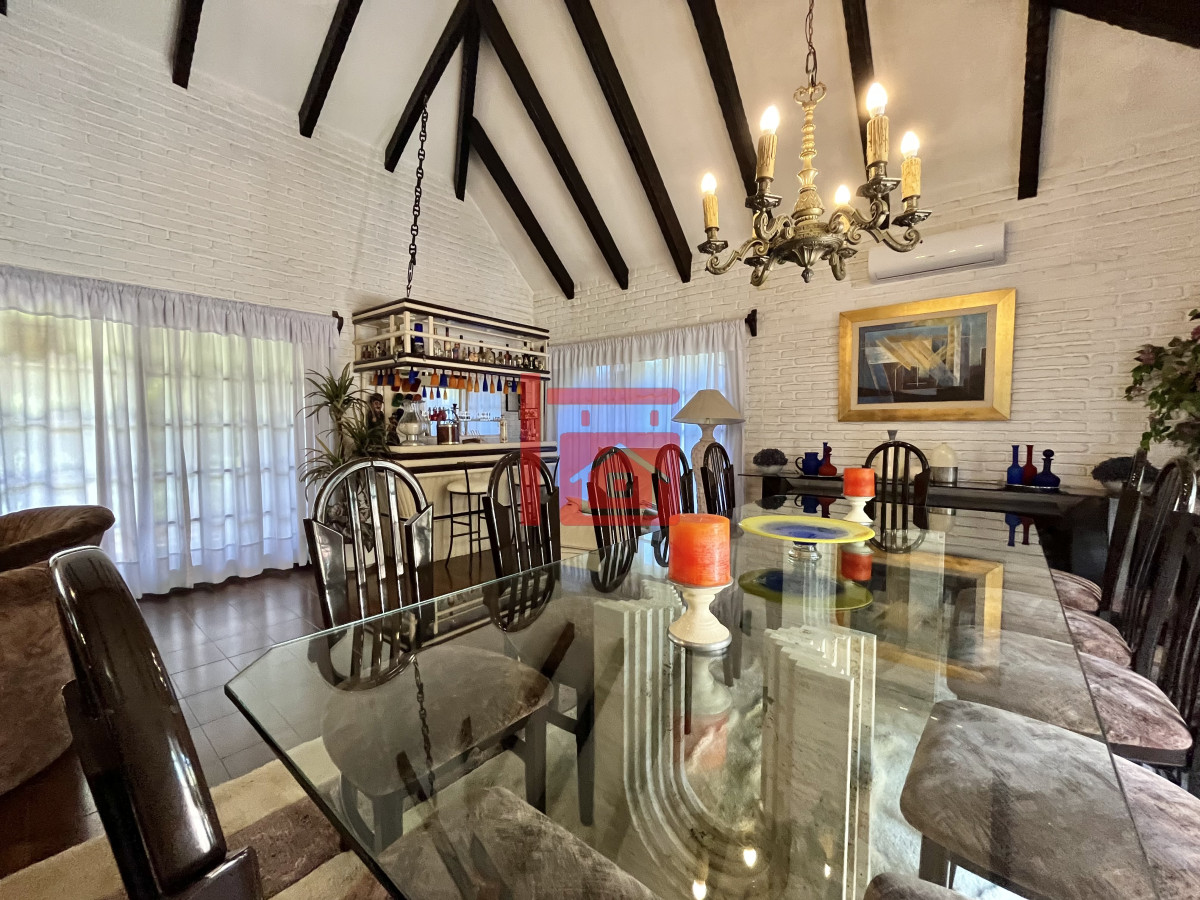 Casa ID.101 - Residencia de estilo y confort en el corazón de Punta del Este