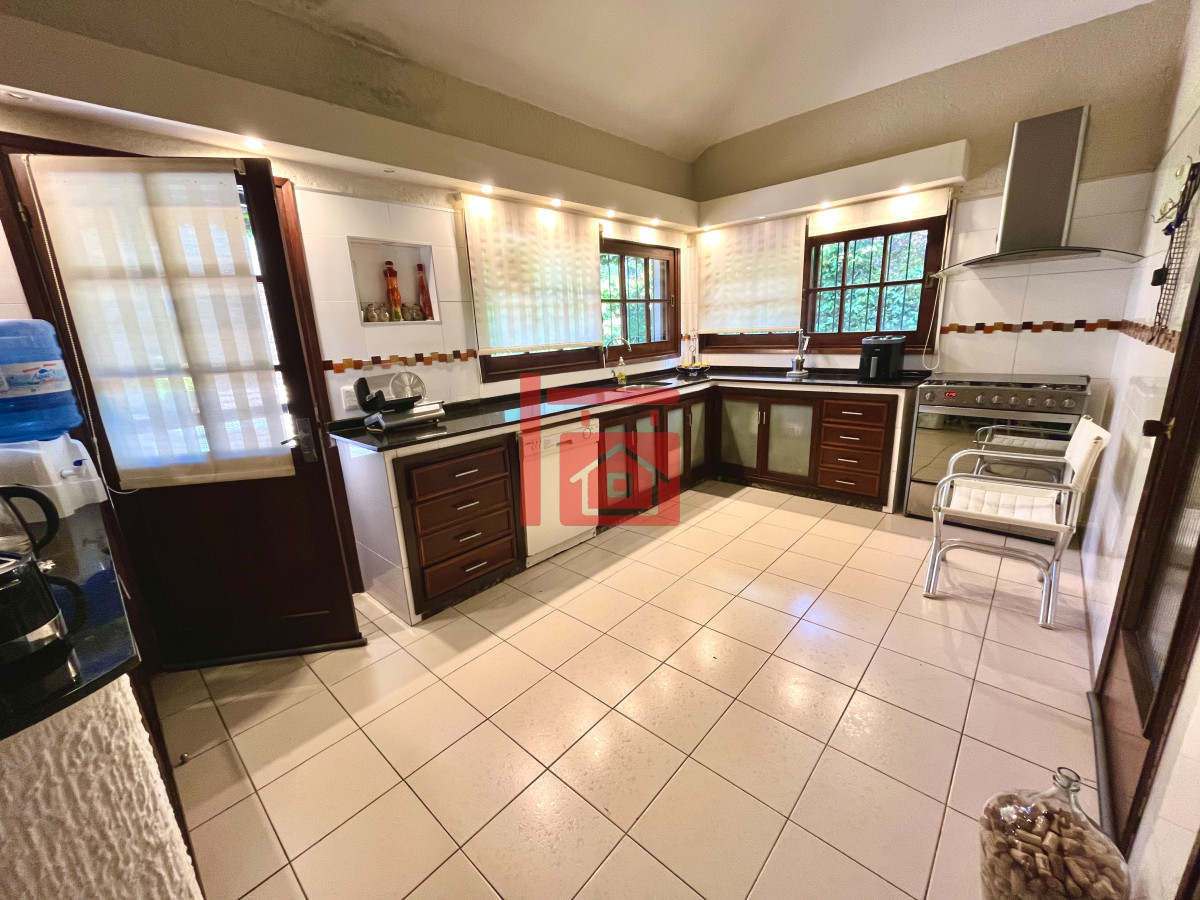 Casa ID.101 - Residencia de estilo y confort en el corazón de Punta del Este