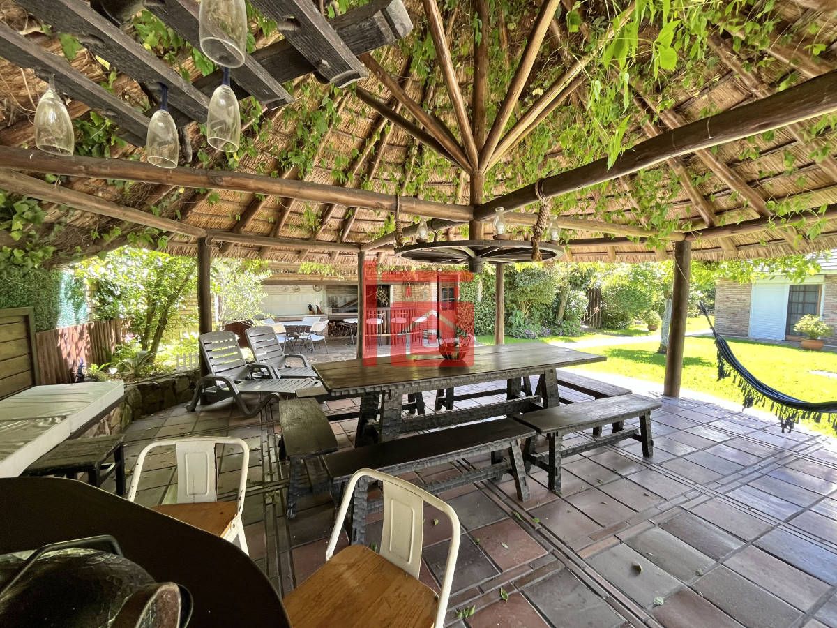 Casa ID.101 - Residencia de estilo y confort en el corazón de Punta del Este