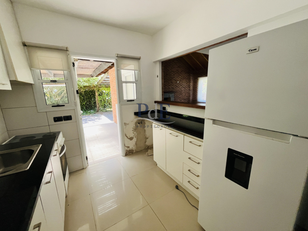 Alquiler Anual | Precio USD 1.800 | Brio. Jardines de Córdoba - Imagen 23