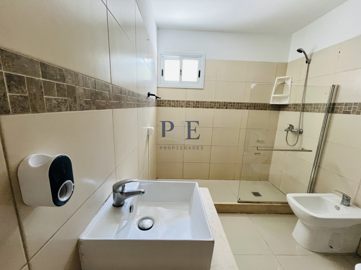 Alquiler Anual | Precio USD 1.800 | Brio. Jardines de Córdoba - Imagen 10