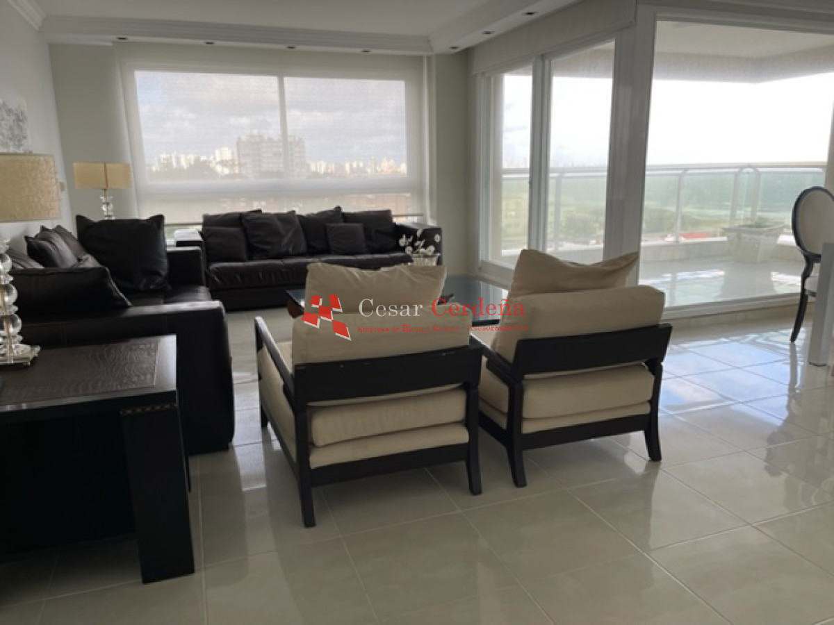 Apartamento ID.1866 - VENTA PUNTA DEL ESTE MANSA PRIMERA LINEA 