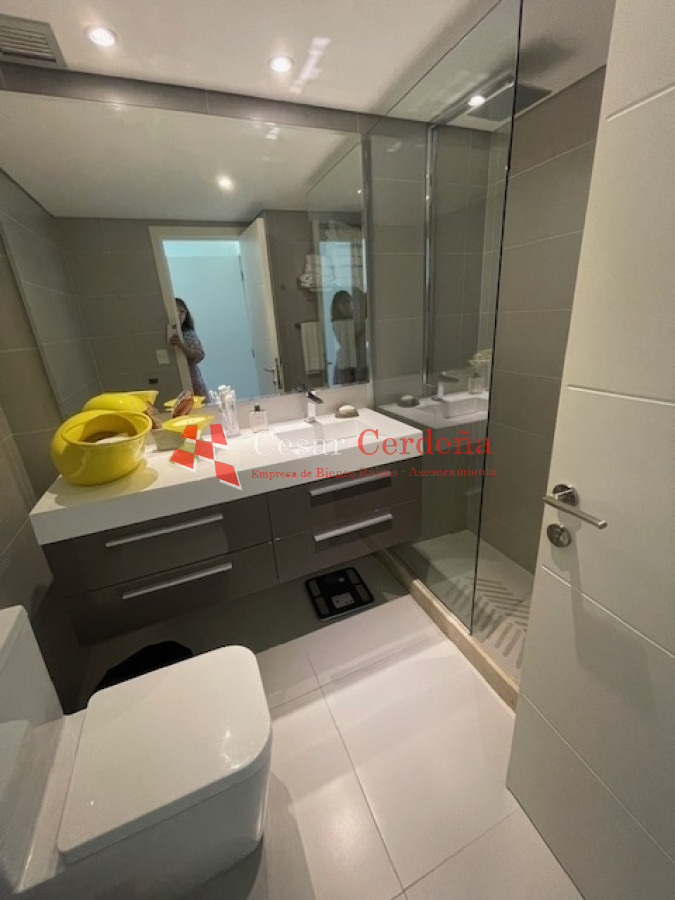 Apartamento ID.1865 - VENTA PUNTA DEL ESTE MANSA PRIMERA LINEA 