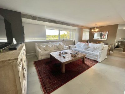 ESPECTACULAR MONOAMBIENTE - 58m2