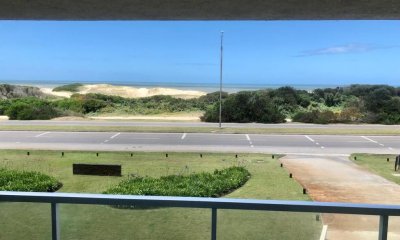 VENTA PRIMERA LINEA BRAVA PUNTA DEL ESTE APARTAMENTO