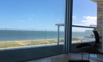 VENTA PUNTA DEL ESTE MANSA PRIMERA LINEA
